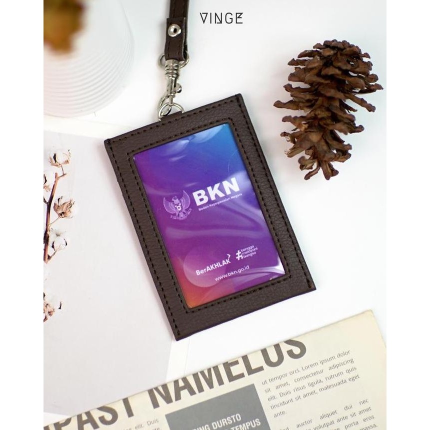 

JUAL VINGE-IVER-Gantungan ID Card Name Tag Holder