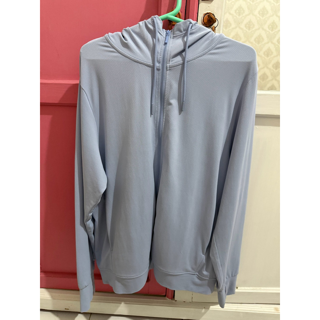 Airism Uniqlo Zip Hoodie (preloved)