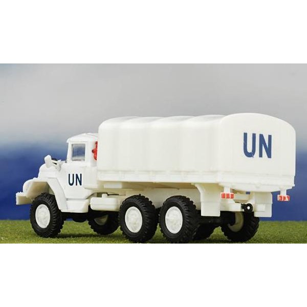 Diecast Truck Zil 131 - 2001 United Nation By Amercom