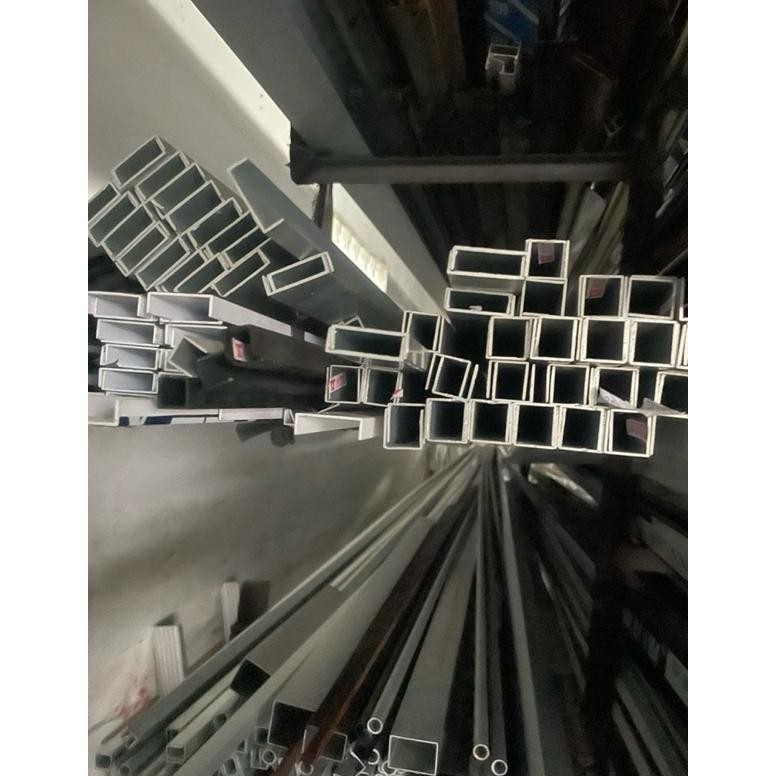 HJK List U Alumunium 2,5 cm Tali air tembok List profil tembok