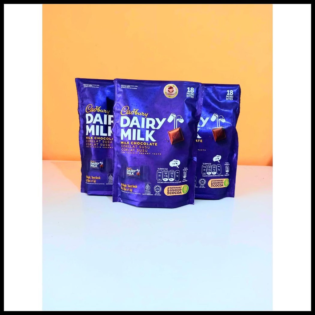 

.COKLAT | POUCH CADBURY DAIRY MILK CHOCOLATE 81GR ISI 18PCS HALAL ( DS BGR)
