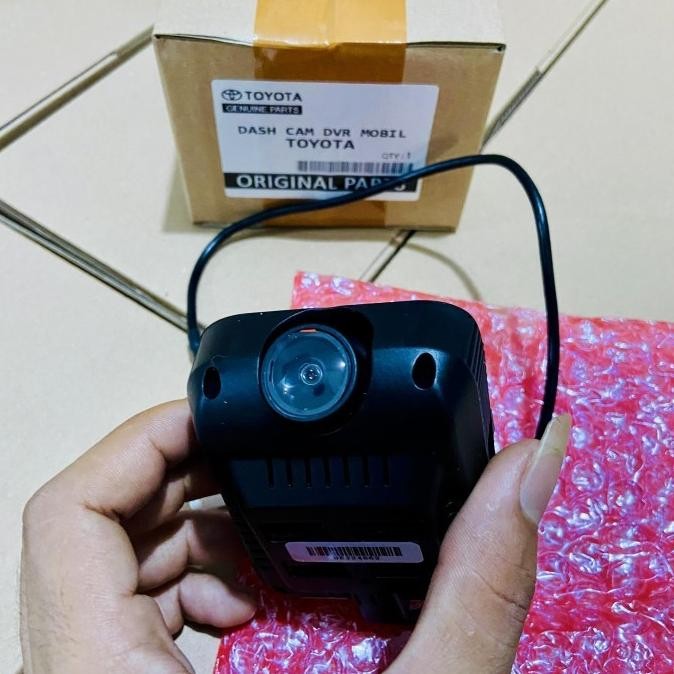 Dashcam DVR Toyota GPS Built In Dashcam
