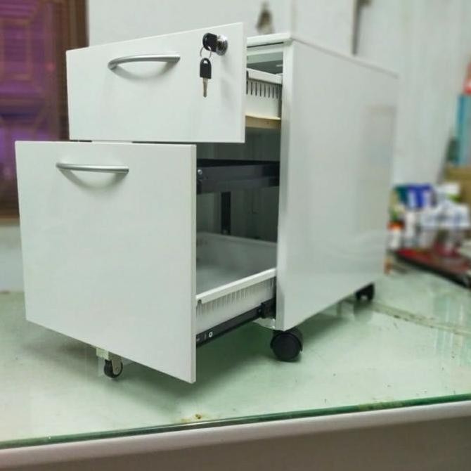 

DRAWER CABINET LEMARI BESI 2 LACI 1 + 1 LEMARI BESI 2 RODA ANTI KARAT Kualitas Original