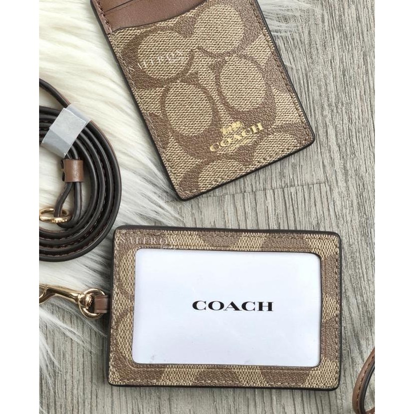 

Coach Signature Lanyard ID / Khaki Kualitas Original