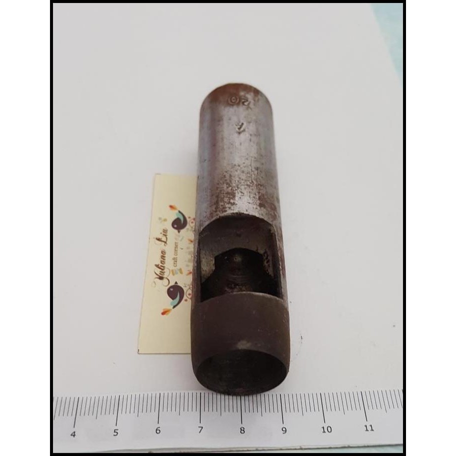 

Plong Bulat 20Mm - Hole Punch Leather