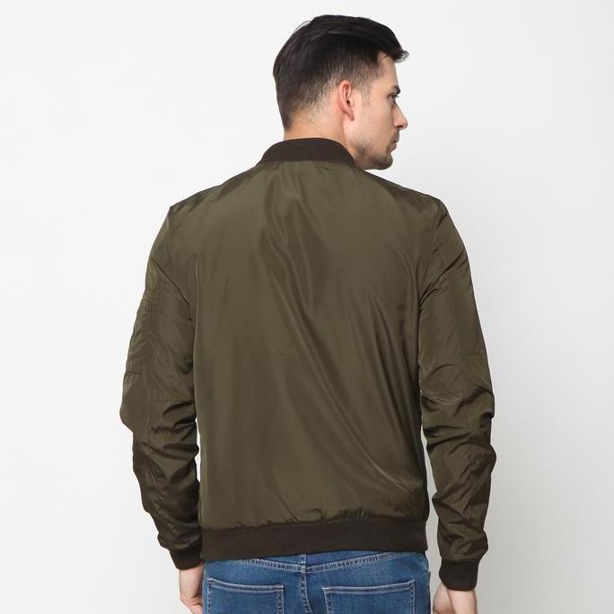 Murah Emba Classic - Jaket Bomber Pria Regular Fit Material Nylon - Bertucio
