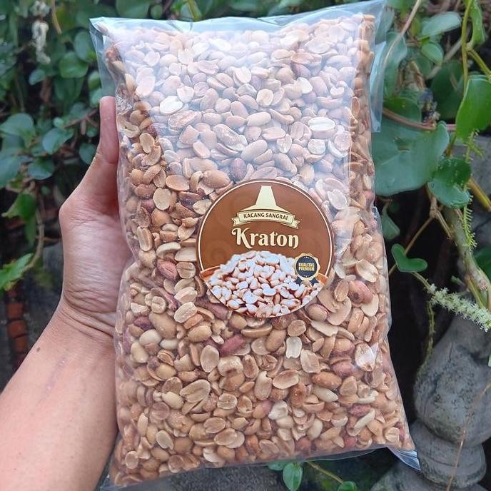 

Ready stok Terlaris Kacang Tanah Oven / Sangrai 1 kg Matang Kupas Tanpa Kulit Rasa Tawar untuk Bahan Masakan Bumbu Kacang Termurah
