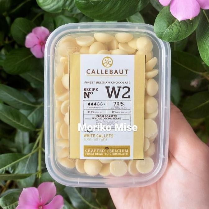 

barry callebaut 811 creamy milk / callebaut white chocolate