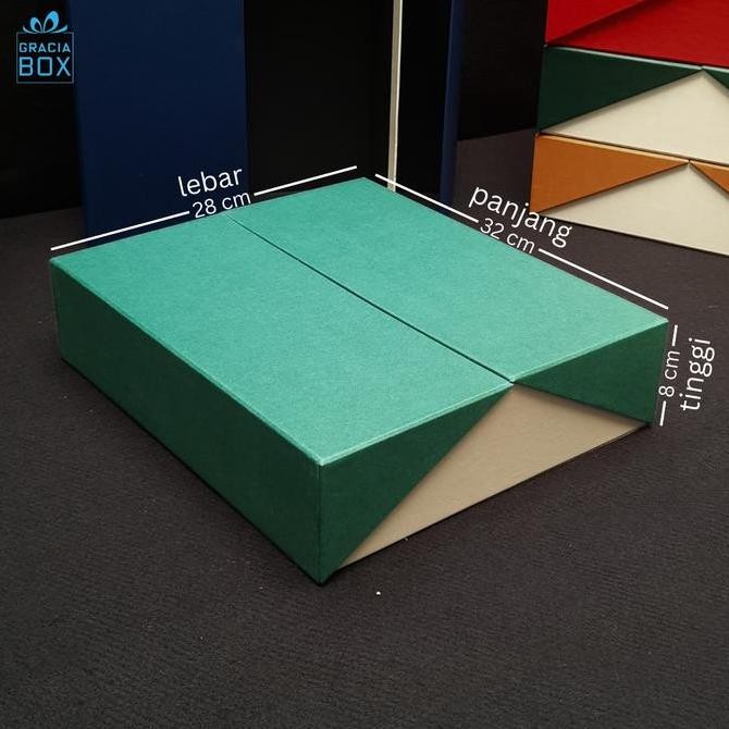 

ready HARDBOX - BOX CORPORATE GIFT - ukuran 32 cm x 28 cm x 8 cm
