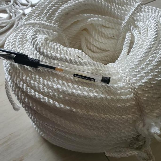 

Tali Tambang Nylon 6Mm Co