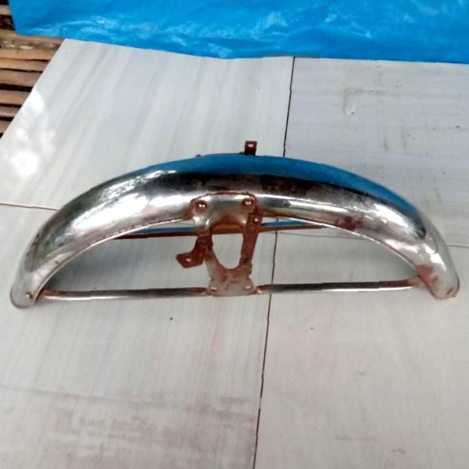 Sparepart dan Aksesoris kendaraan  Spakbor slebor Depan Honda CB100 CB125 CG110. Ori.  Seken bekas c