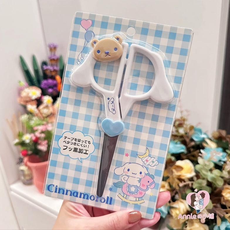 

Gunting Sanrio AST