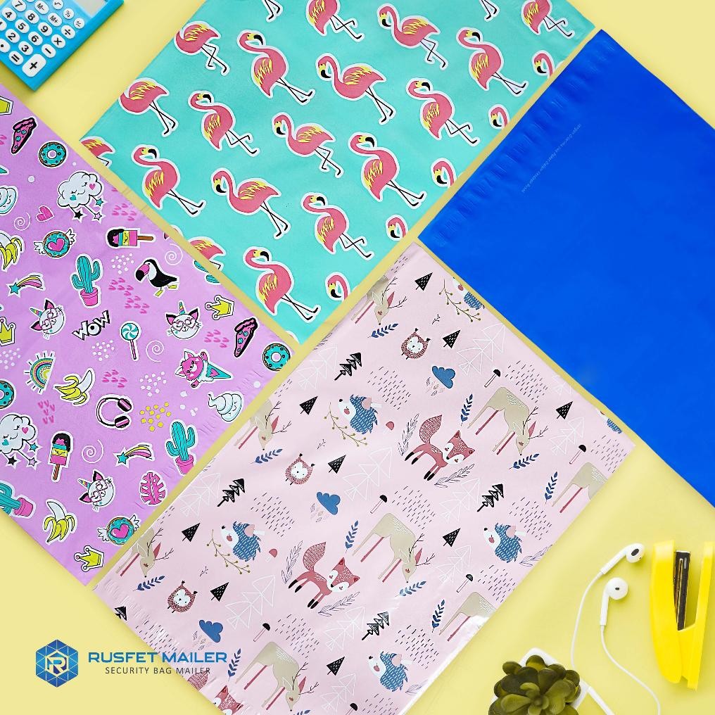 

Amplop Polymailer Motif Lucu / Polymailer Packing Motif Termurah / Amplop Kantong Alamat / Polymailer Motif Rusfet AST