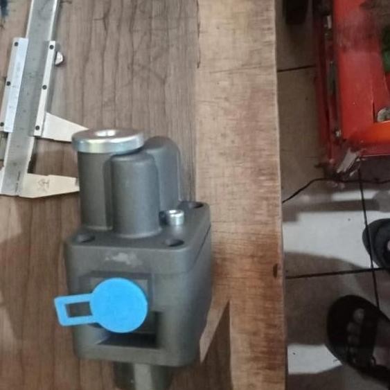 Valve Power Shift Hino Lohan FM260 ZF