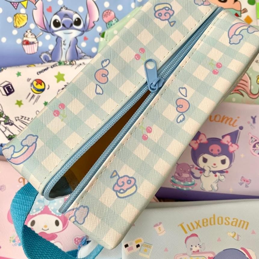

Pouch Handle Tempat Pensil Make Up Serbaguna Sinchan Toy Story Sanrio Kuromi My Melody Cinamoroll Hangyodon Princess Ariel Stitch Hadiah Kado Gift