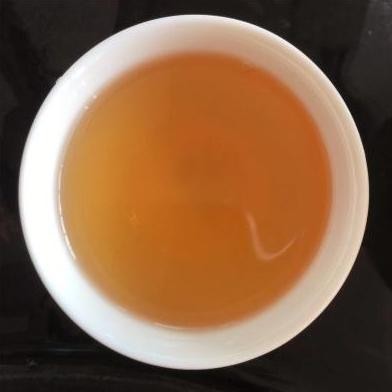 

High Mountain Shoumei Gongmei Aged White Tea Cake 2015 - 350Gram Maison Auratea