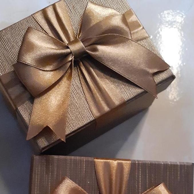 

ready stock BOX KADO SPESIAL KOTAK HADIAH ROMANTIS CUSTOM SIZE