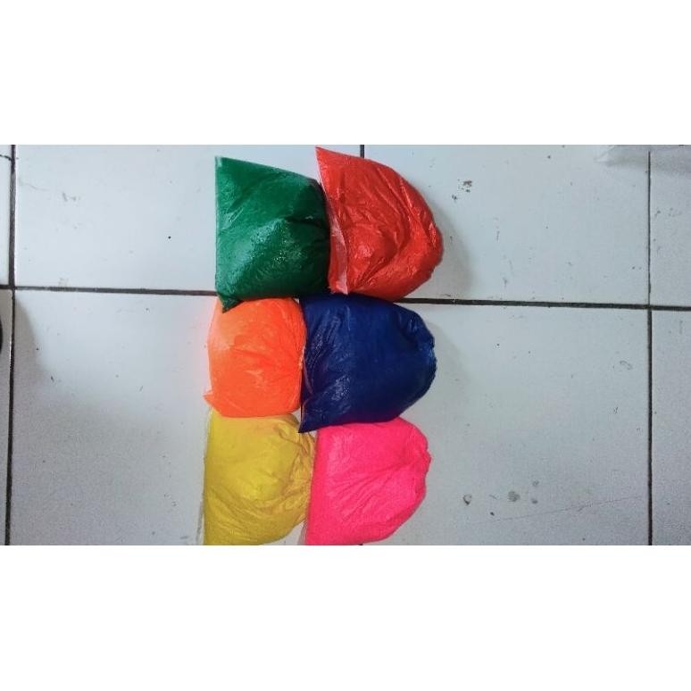 

Cat Lukis Styrofoam 6 Warna 250 Gram Tahan Air Terlaris