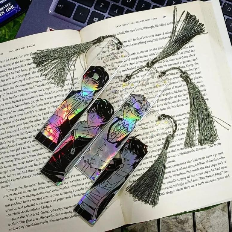 

Tears of Themis Hologram Resin Bookmark Pembatad Buku Artem Wing Luke Pearce Marius Von Hagen Vyn Ritcher RB07