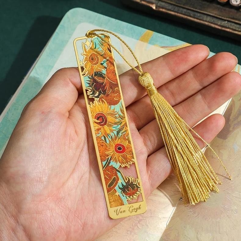

Bookmark Painting Metal Floral Chinese Style Retro Pembatas Buku Sunflowers RB07