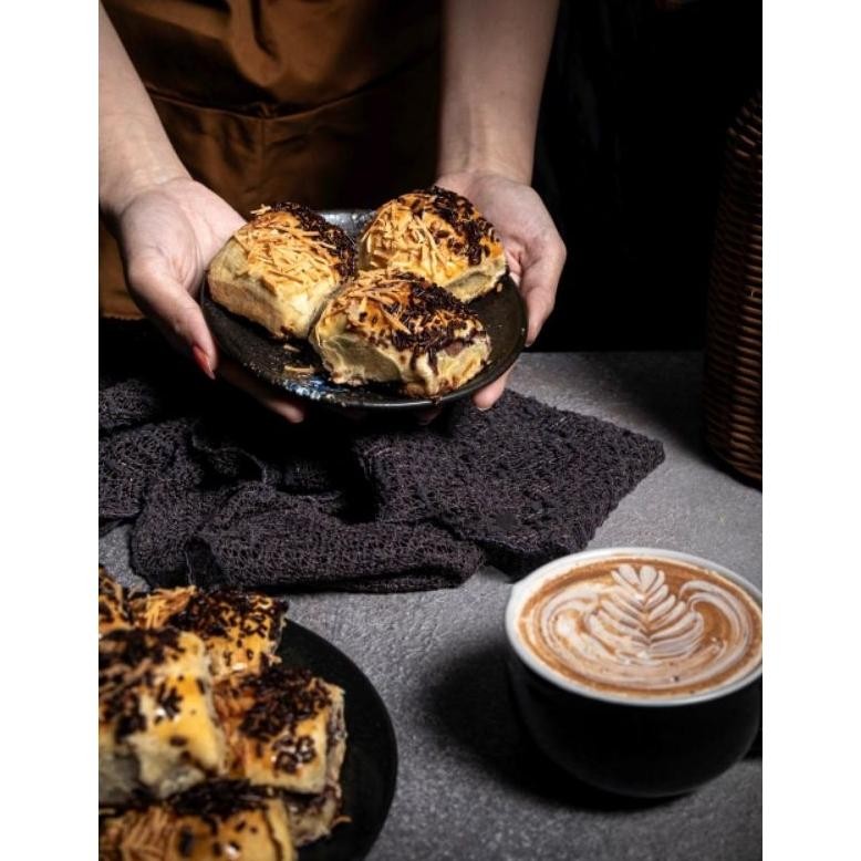 

Baru Bolen Pisang Isi Keju | Kue Lapis Khas Oleh-Oleh Bandung