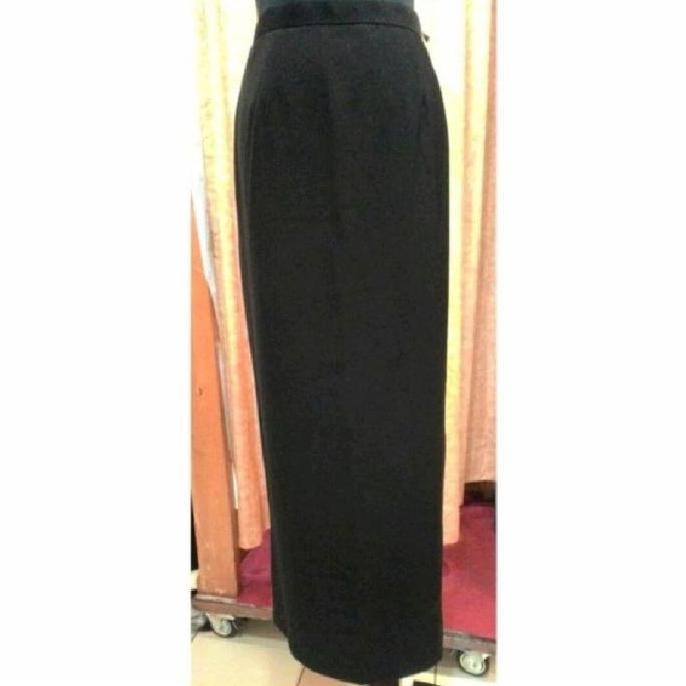 Rok Panjang Hitam Span Rempel Belakang Tatum by Itang Yunasz