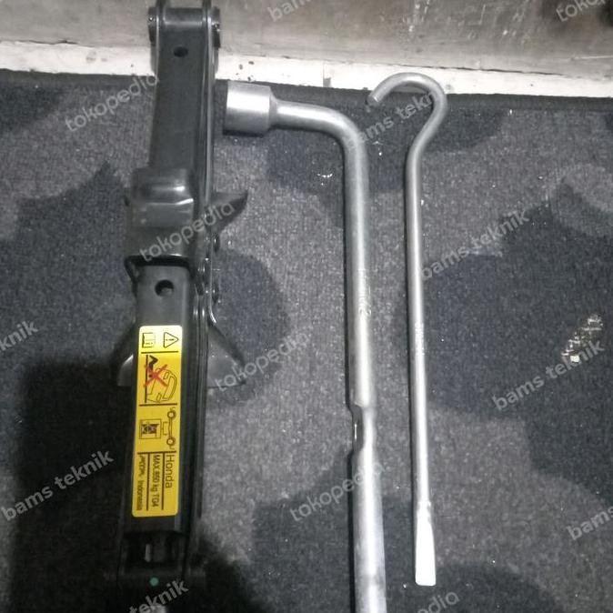 DONGKRAK MOBIL HONDA.BRIO.MOBILIO.JAZZ.ORI