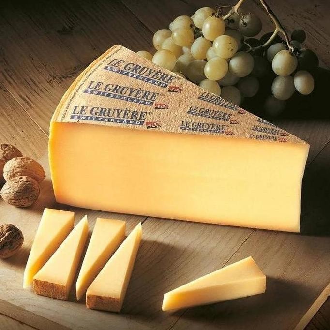 

Sale Swiss Gruyere Cheese Keju Le Gruyere King Blok Imported