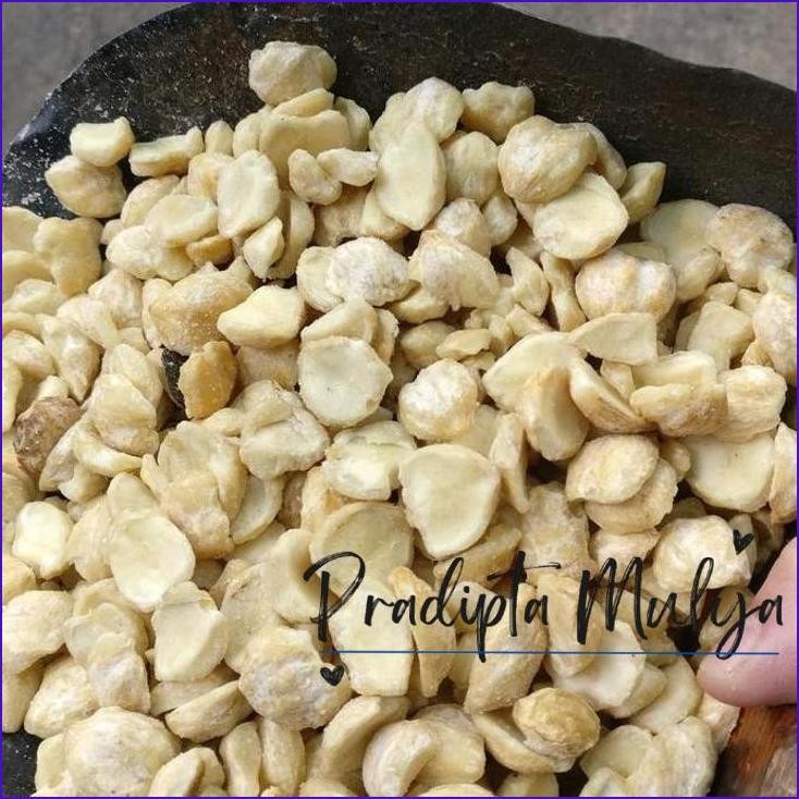 

Masih Ada.! Kemiri Pecah Medan Kg / 500Gr