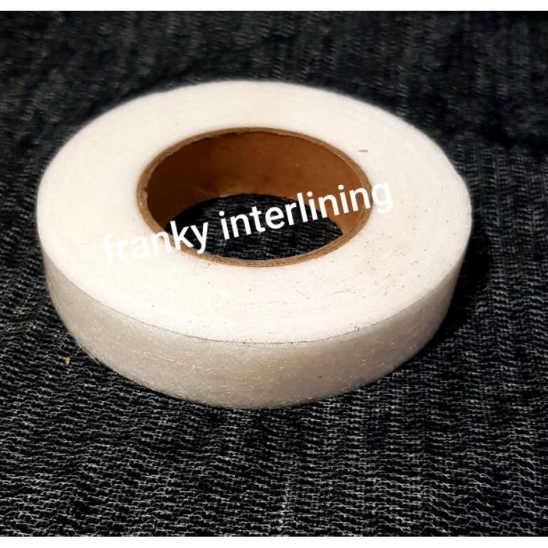 

JH8 Lem Kain 2 sisi Lem Sum Lebar 2cm isi 50 Yard ( 45meter )