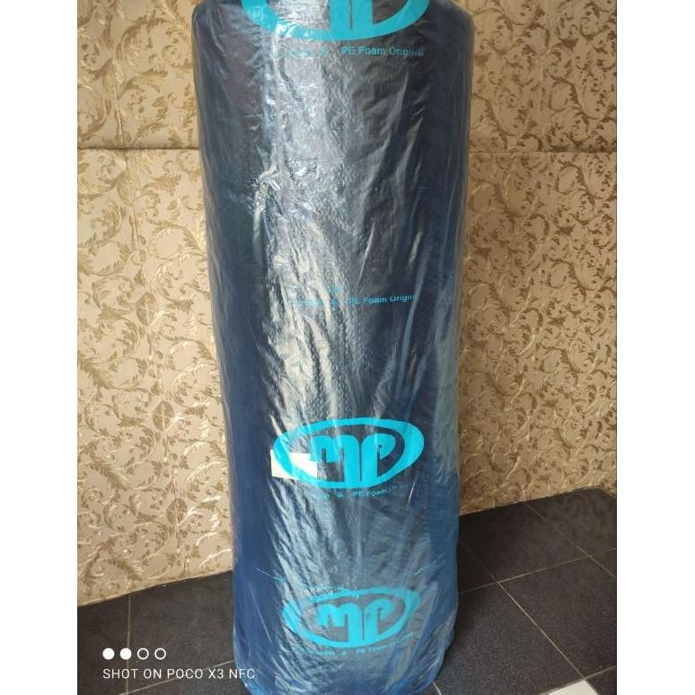 

JH8 Bubble Wrap MP Hitam 125cmx50m