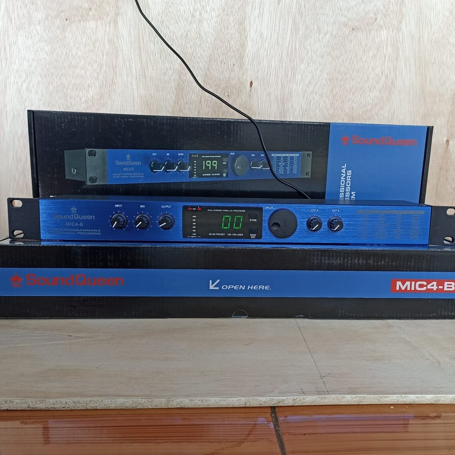 SOUNDQUEEN EFFECT VOCAL MIC4-B EFFECT MIC4-H / ALESIS EFEK VOCAL MICROVERB4 EFFEC VOCAL