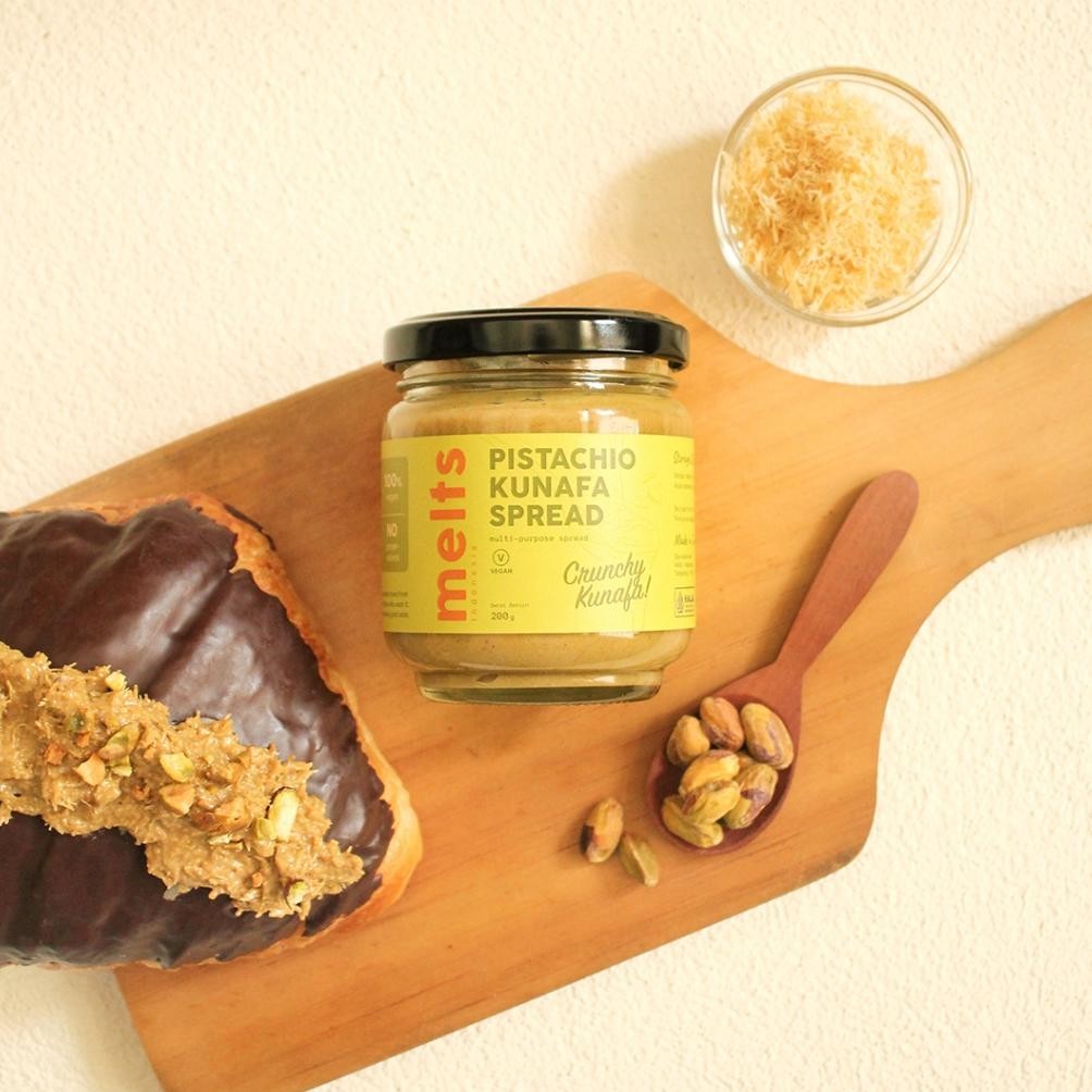 

fgk-45 ew-98 Melts Pistachio Kunafa Spread | Selai kacang Crunchy Plant Based Vegan untuk Roti Bahan Kue Baking Pastry Topping Hemat Berkualitas