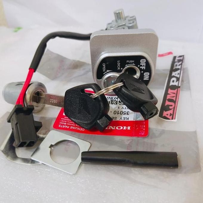Baru Key Set Kunci Kontak Scoopy Karbu Original Ahm