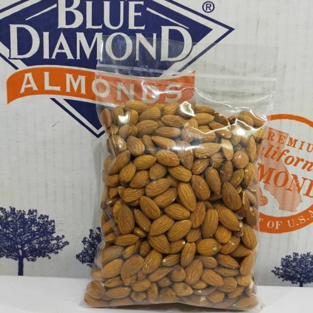 

500Gr Almond Mentah Upa U 2730 Firt Grade