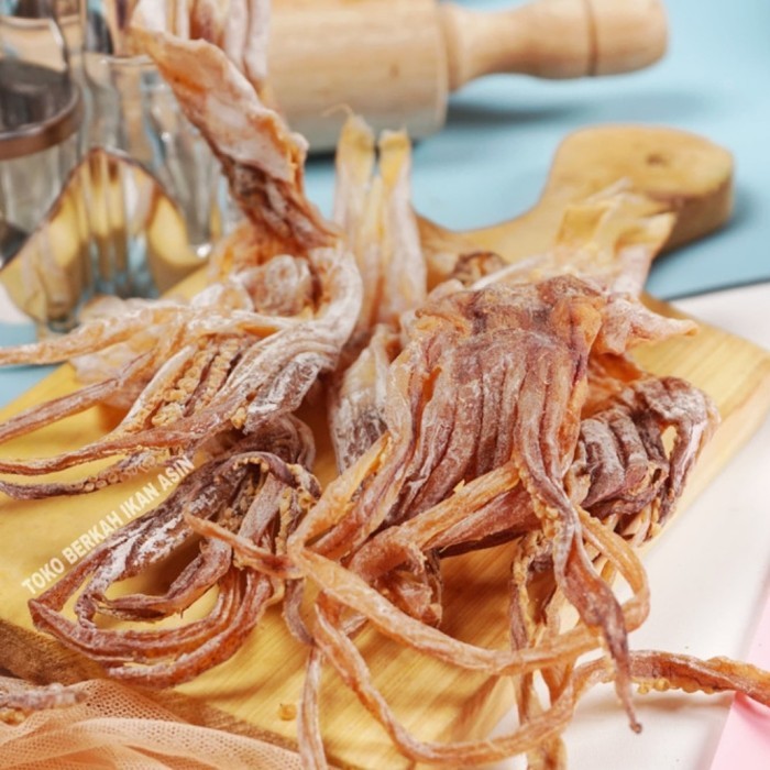

Ikan Asin Kepala Juhi Kering 500gr / Ikan Asin Kumis Juhi Cumi