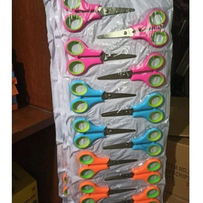 

Promo 12 Pcs Gunting Kecil Renteng Berwarna Warni