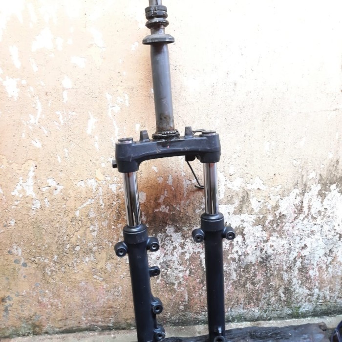 Shockbreaker Depan Segitiga T Suzuki Skywave Original Copotan Barang Langka