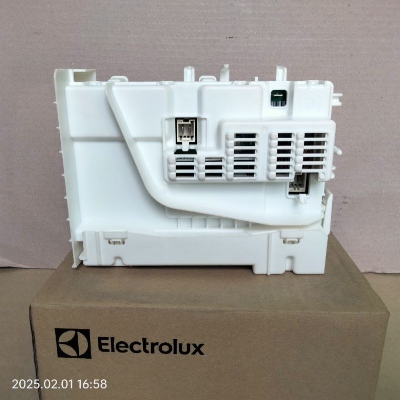 MODUL MESIN CUCI ELECTROLUX EWF 10741 ORI