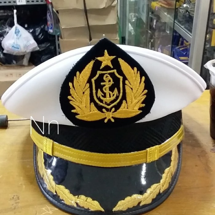 

Topi Pet Pelayaran 1 Rai Lis Bangkok