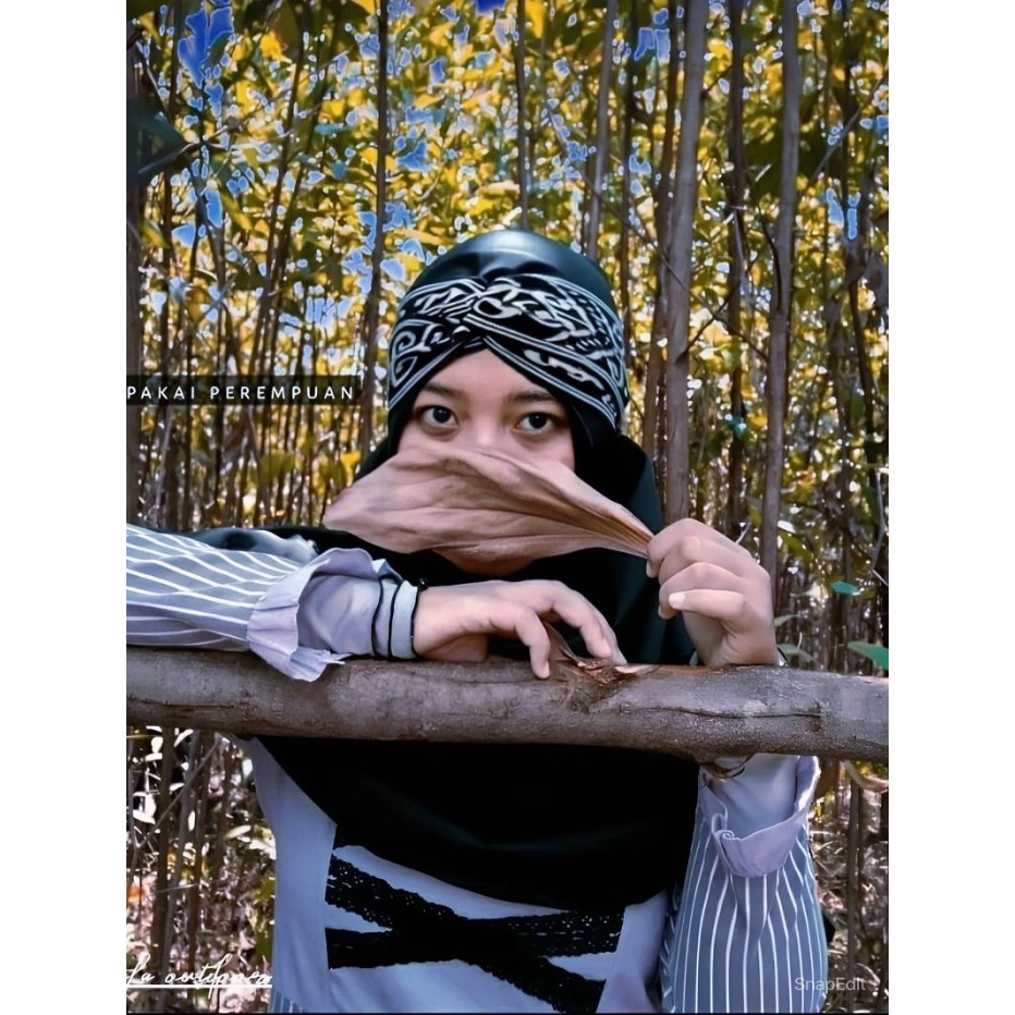 TERLARIS Scarf Kinario Ikat Kepala Tenun Ikat Premium motif NTT Special Edition