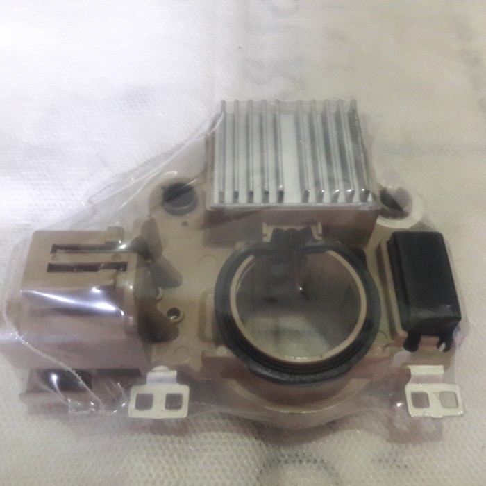 Ic Regulator Alternator / Ic Dinamo Ampere Mazda 323 Familia