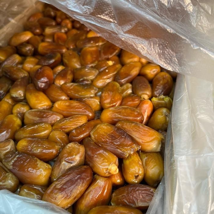

Kurma madu / Tunisia madu isi 5 kg oleh-oleh haji umroh Sepet
