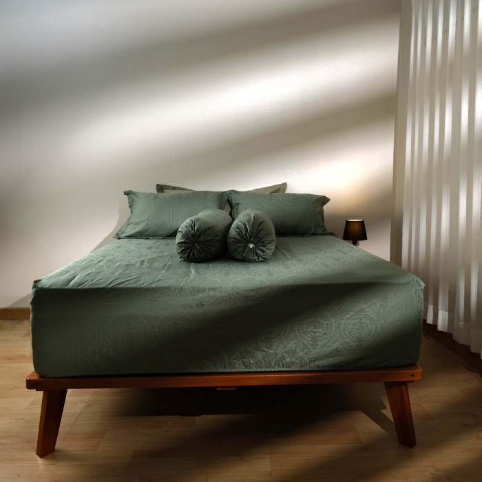 Sprei katun jacquard kingkoil - teracota merah bata