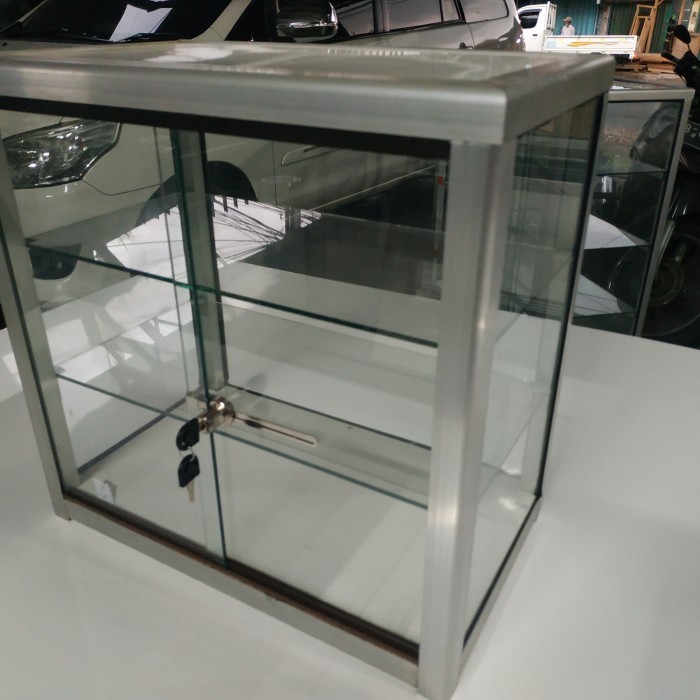 ETALASE KACA MINI