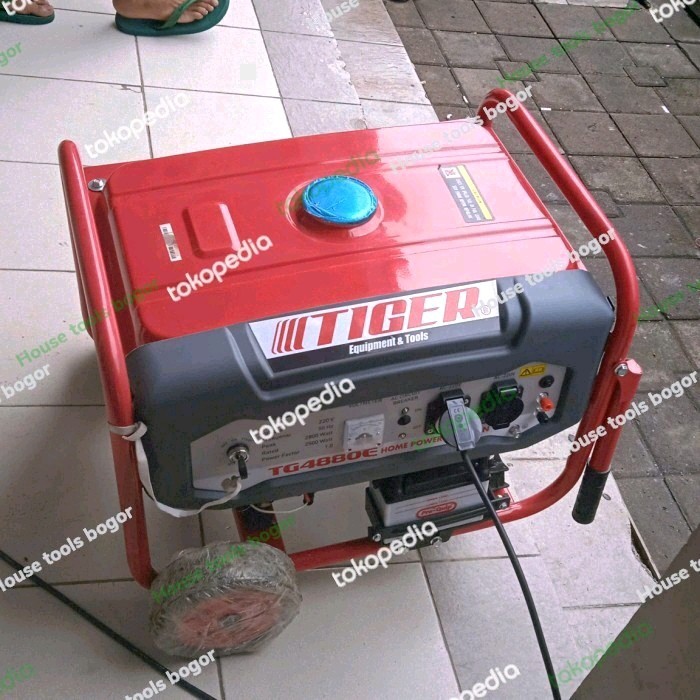 TERLARIS sewa genset 2500 watt bensin.rental genset 2000 watt