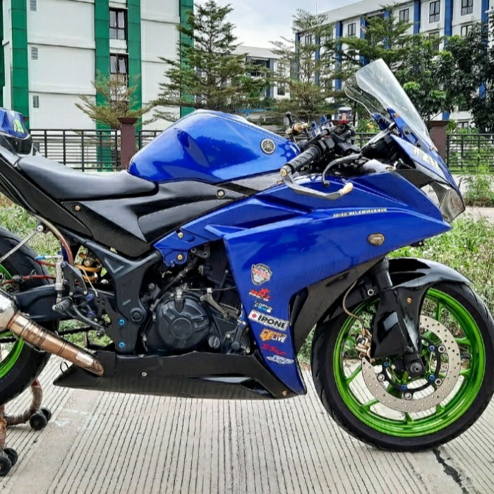 undercowl yamaha r25