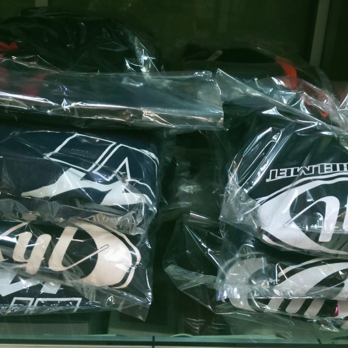 SARUNG TAS HELM KYT/INK ORIGINAL