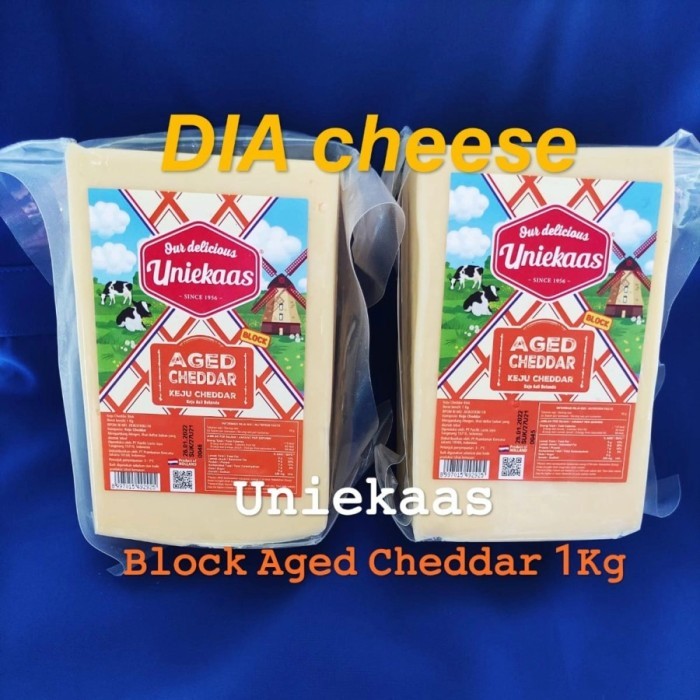 

TERLARIS KEJU NATURAL BLOCK AGED CHEDDAR 250 GR REPACK - UNIEKAAS HALAL MURAH!!! MURAH