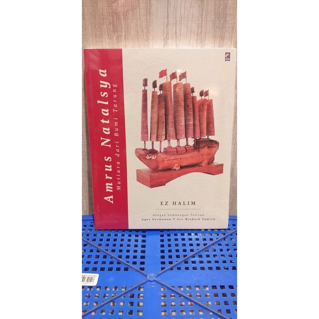 

AMRUS NATALSYA - MUTIARA DARI BUMI TARUNG